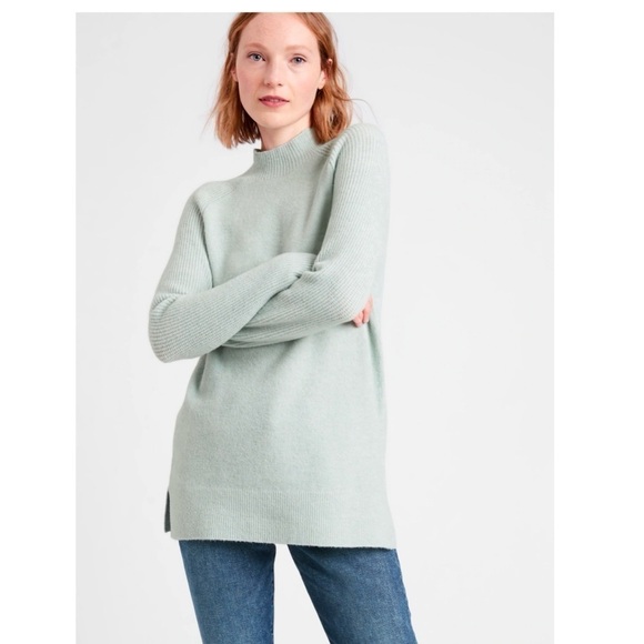 Banana Republic Grey Merino Wool‎ Long Mock Neck Sweater - Picture 1 of 6